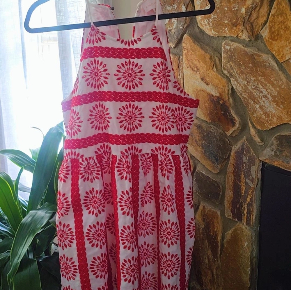 Entro Red and White Floral Casual Dress
